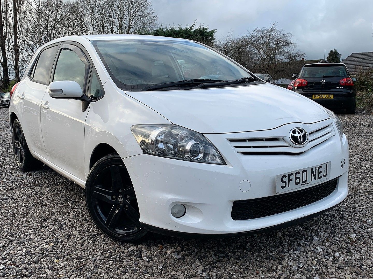 TOYOTAAuris1.6 V-matic SR for sale