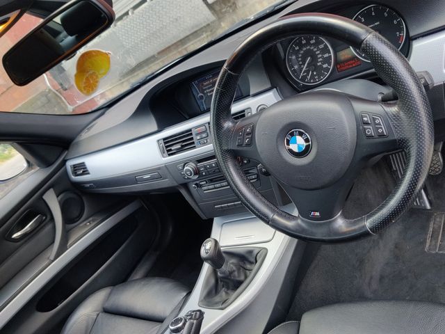 BMW 3 Series 2.0 320i M Sport Business Edition 4dr (2010) - Picture 15